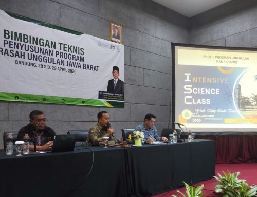 Langkah Menuju Unggulan, Wakakur MAN 1 Darussalam Ciamis Presentasikan Program ISC pada Kegiatan Bimtek Madrasah Unggulan di Provinsi Jawa Barat