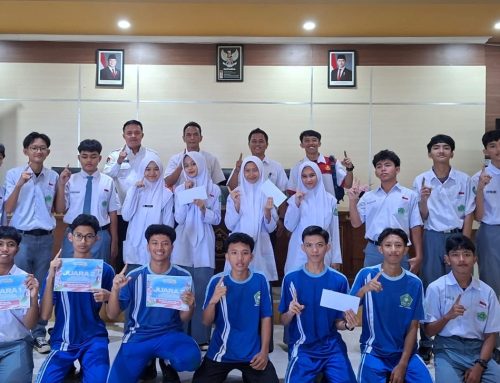 Apresiasi Kreativitas Murid MAN 1 Darussalam Ciamis,  PT Sari Incofood Corporation Serahkan Hadiah Pemenang Kompetisi Tiktok Indocafe Cappuccino